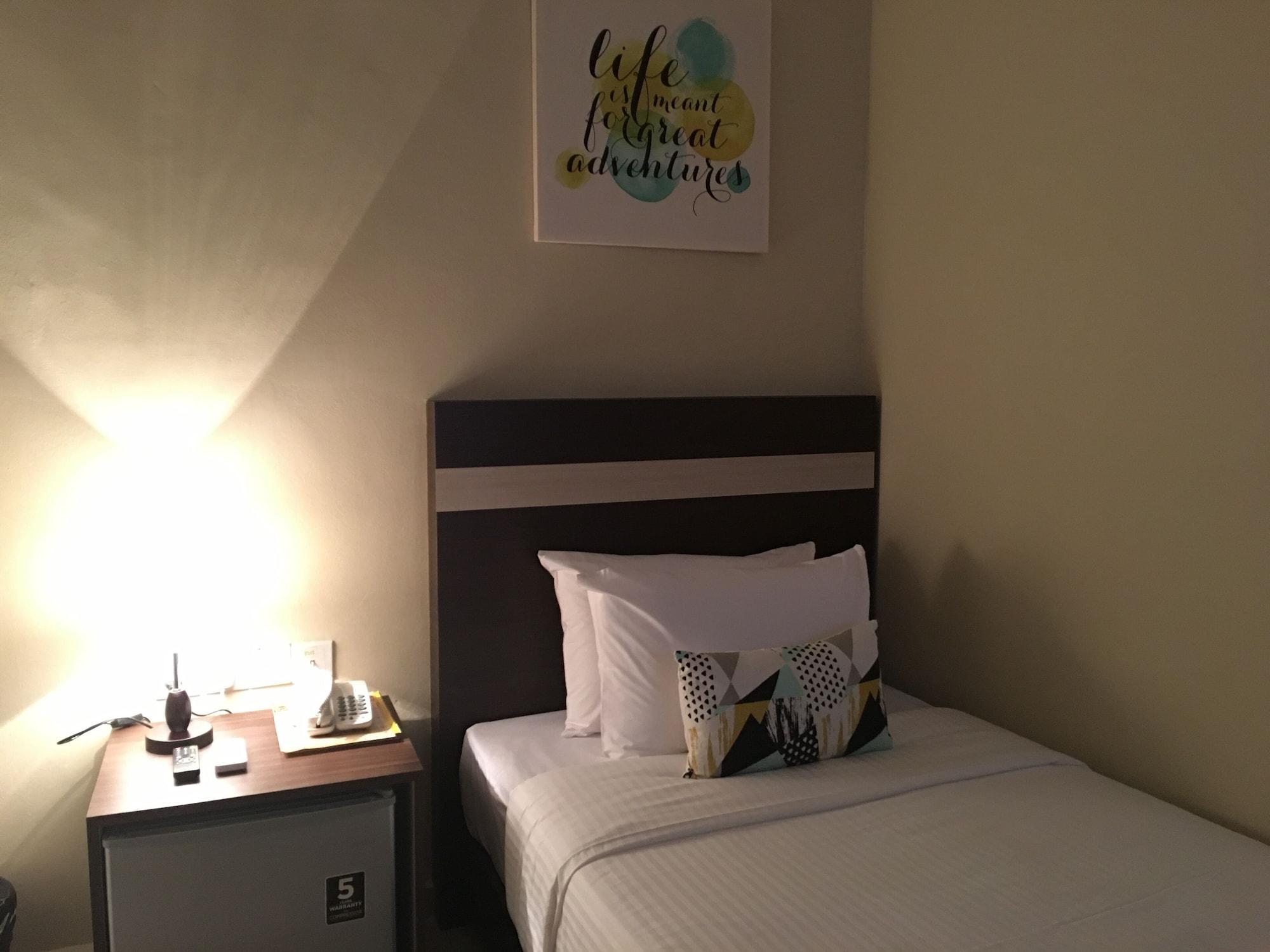 Chemara Boutique Hotel Miri Εξωτερικό φωτογραφία